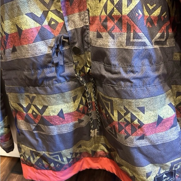 Burton Snowboarding Jacket - Picture 10 of 12